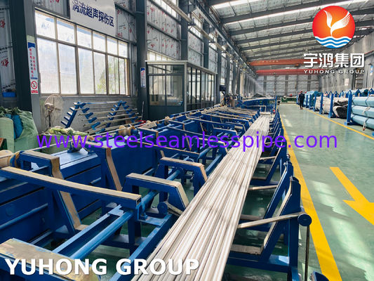 Tube sans soudure en acier inoxydable ASTM A213 TP316L à haute résistance à la corrosion pour échangeur de chaleur ET HT