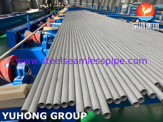 Échangeur de chaleur tube en épiquettes matériau recuit ASME SA213 TP321 25 * 2 * 9000MM,LCHIKNESS de la paroi minimale