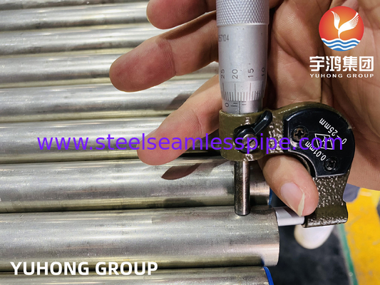 Tubes en alliage de nickel Inconel 600 brillant recuit pour une application pétrochimique
