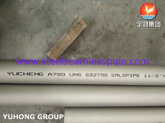 Pipe sans soudure en acier inoxydable