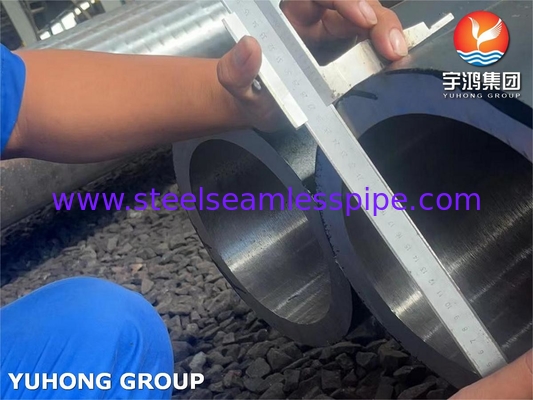 Pipe sans soudure en acier allié ASTM A335 / ASME SA335 P92 Pipe à chaudière haute pression