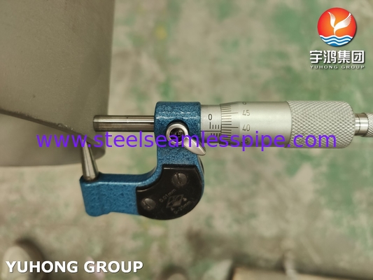 Pipe sans soudure en acier inoxydable EN 10216-5 D2/T1 1.4404 TP316L Pour le pétrole et le gaz