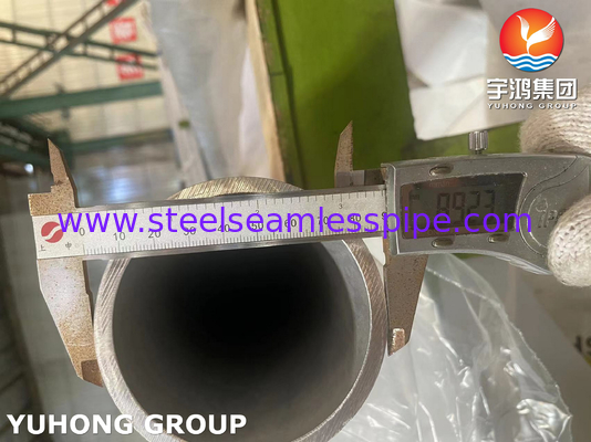 Tubes sans soudure en acier inoxydable ASTM A312 pour service à haute température S30815 253MA