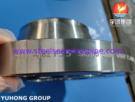 ASTM A182 F5 alliage d'acier soudé flange de cou forgé WNRF enduit de noir