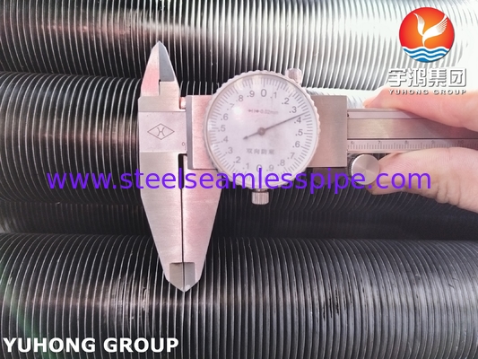 ASTM A213 T5 Tubes sans soudure en acier allié avec Al1060 Fin Strip Fin Tube pour refroidisseur d'air