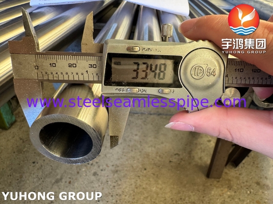 Pipe sans soudure en acier inoxydable brillant recuit ASTM A312 A269 TP310S BA 1.4842