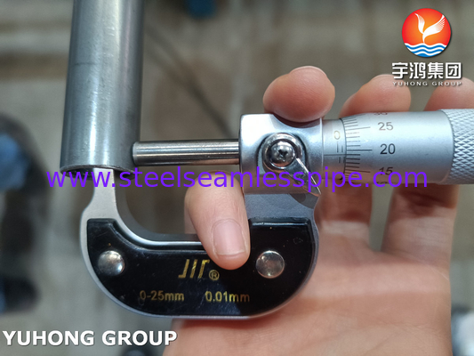 ASTM A268 TP405 Tubes sans couture en acier inoxydable ferritique et martensitique pour équipement de traitement thermique
