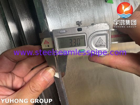 Plaque de revêtement en acier au carbone A516 Gr 70 avec N04400 composite explosif unilatéral