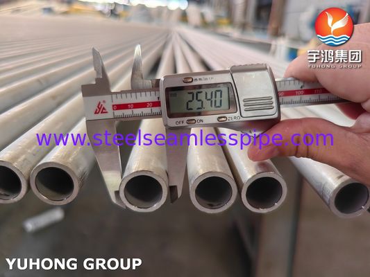 Tube sans soudure en acier inoxydable ASME SA213 TP304 pour chaudière