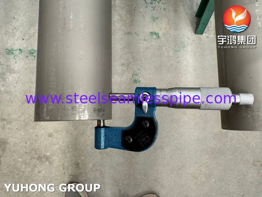 Tuyau sans soudure en acier inoxydable A312 TP316L pour l'industrie pétrochimique