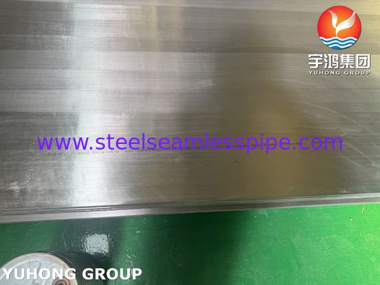 Plaque revêtue d'explosifs ASME SA516 Gr.70 revêtement en acier au carbone ASME SB127 Monel 400