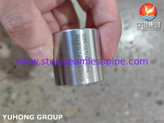 Raccord en acier inoxydable super duplex ASTM A182 F53 haute pression et résistant à la corrosion pour les applications pétrolières et gazières