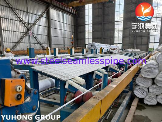 ASTM A312 UNS S30815 tuyau résistant à la chaleur sans soudure en acier inoxydable pour applications à haute température