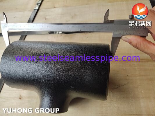 ASTM A234 WPB Aciers au carbone à accrochage réducteur T-shirt soudé à l'arrière