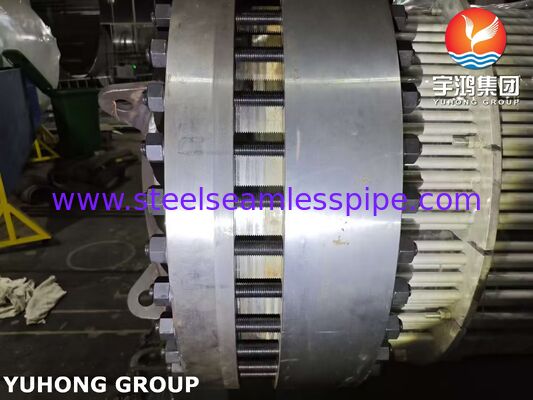 Échangeur de chaleur à tête flottante avec tubes 316L et feuille de tubes plaquée SA350 LF2/316L pour une gestion rentable de la corrosion