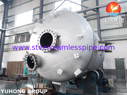 Un réacteur à capot certifié ASME U Stamp en acier au carbone SA516 Gr.70 avec agitateur pour le mélange