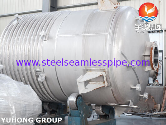 Un réacteur à capot certifié ASME U Stamp en acier au carbone SA516 Gr.70 avec agitateur pour le mélange