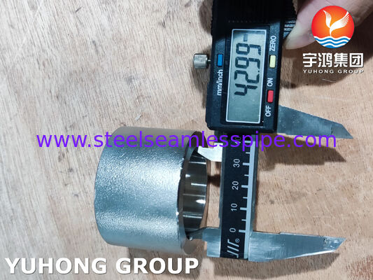 Raccord ASTM A182 F304 3000# SW & NPT, raccord à souder à douille et fileté NPT en acier inoxydable à haute résistance à la corrosion pour pipelines industriels