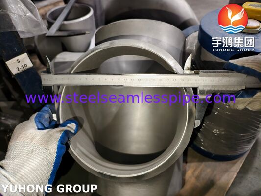 Raccord en acier duplex ASTM A815 UNS S31803 à souder bout à bout ASME B16.9 Té égal duplex 2205