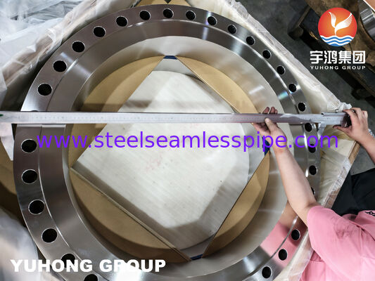 ASTM A182 F316L WNRF Flange en acier inoxydable forgée pour systèmes de tuyauterie corrosifs