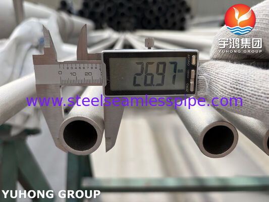 Pipe sans soudure en acier inoxydable ASTM A312 TP304H 304L pour les applications chimiques et industrielles