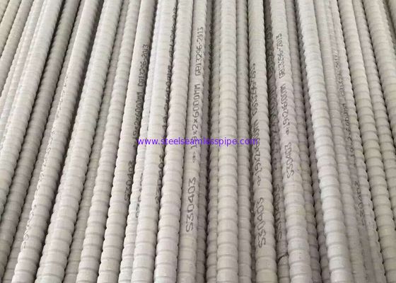 ASTM A213 S30403 Tubes à nageoires ondulées économes en énergie pour échangeurs de chaleur