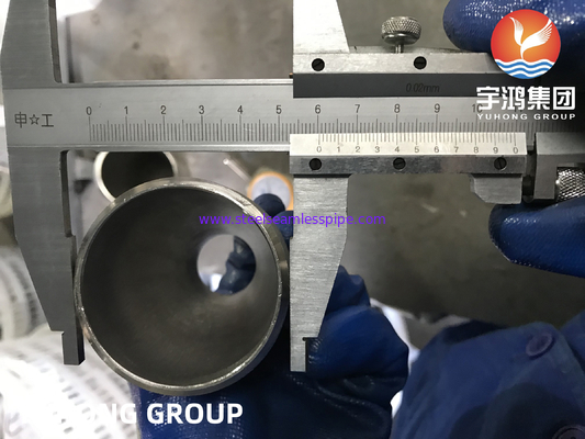 ASTM A815 UNS S32750 Super duplex Pipe d'acier à raccordement réducteur concentrique