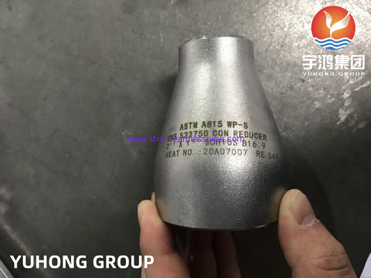 ASTM A815 UNS S32750 Super duplex Pipe d'acier à raccordement réducteur concentrique