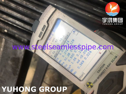 Tube sans soudure en acier allié ASME SA213 T5, peint en noir, avec résistance aux hautes températures pour échangeur de chaleur de chaudière