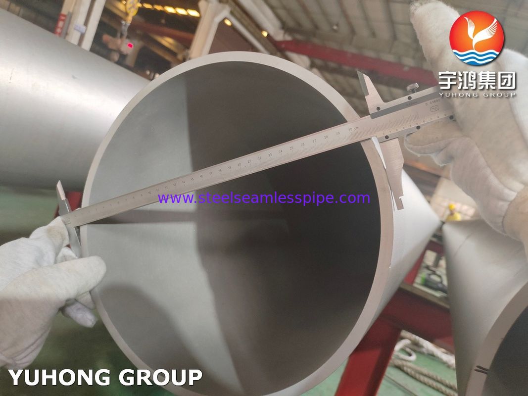 Tuyau sans soudure en acier inoxydable ASTM A312 TP316L pour application pétrolière, gazière, pétrochimique et de raffinerie