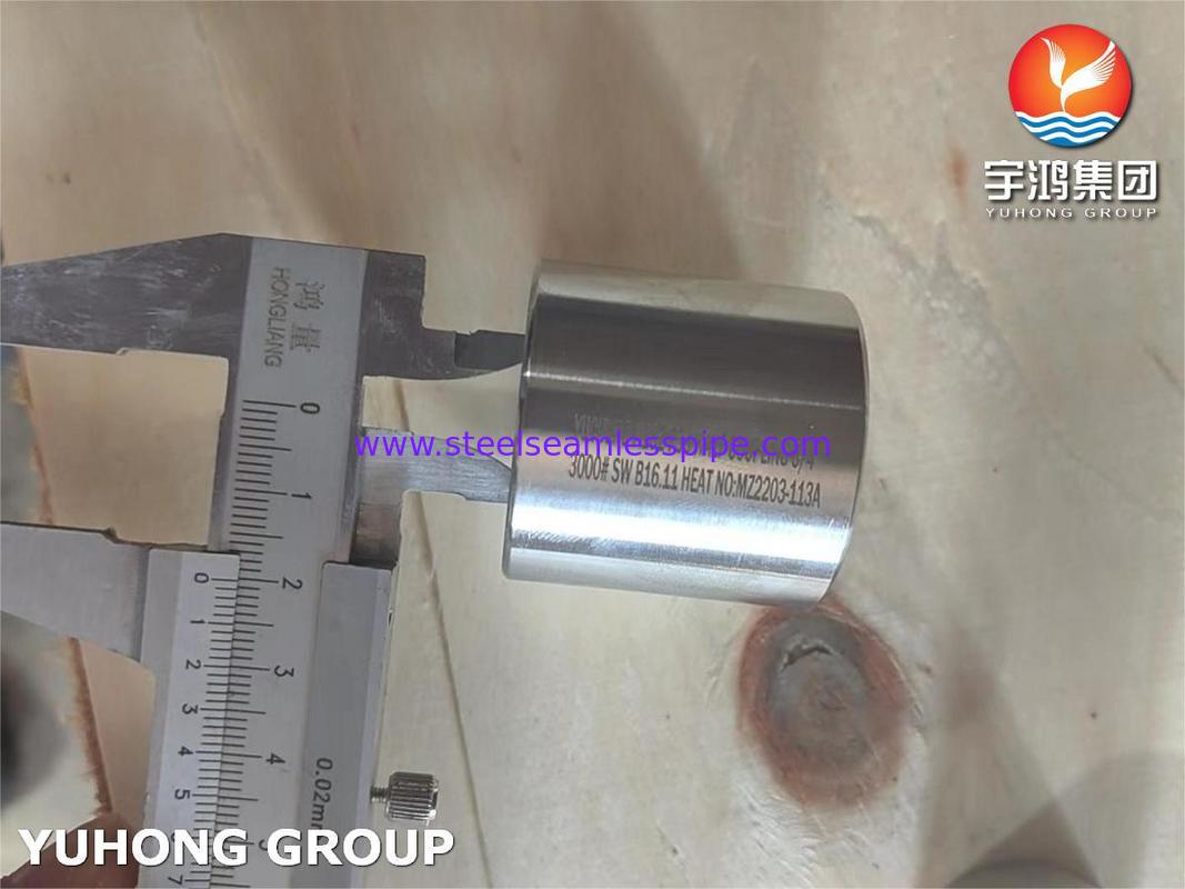 Raccord en acier inoxydable super duplex ASTM A182 F53 haute pression et résistant à la corrosion pour les applications pétrolières et gazières