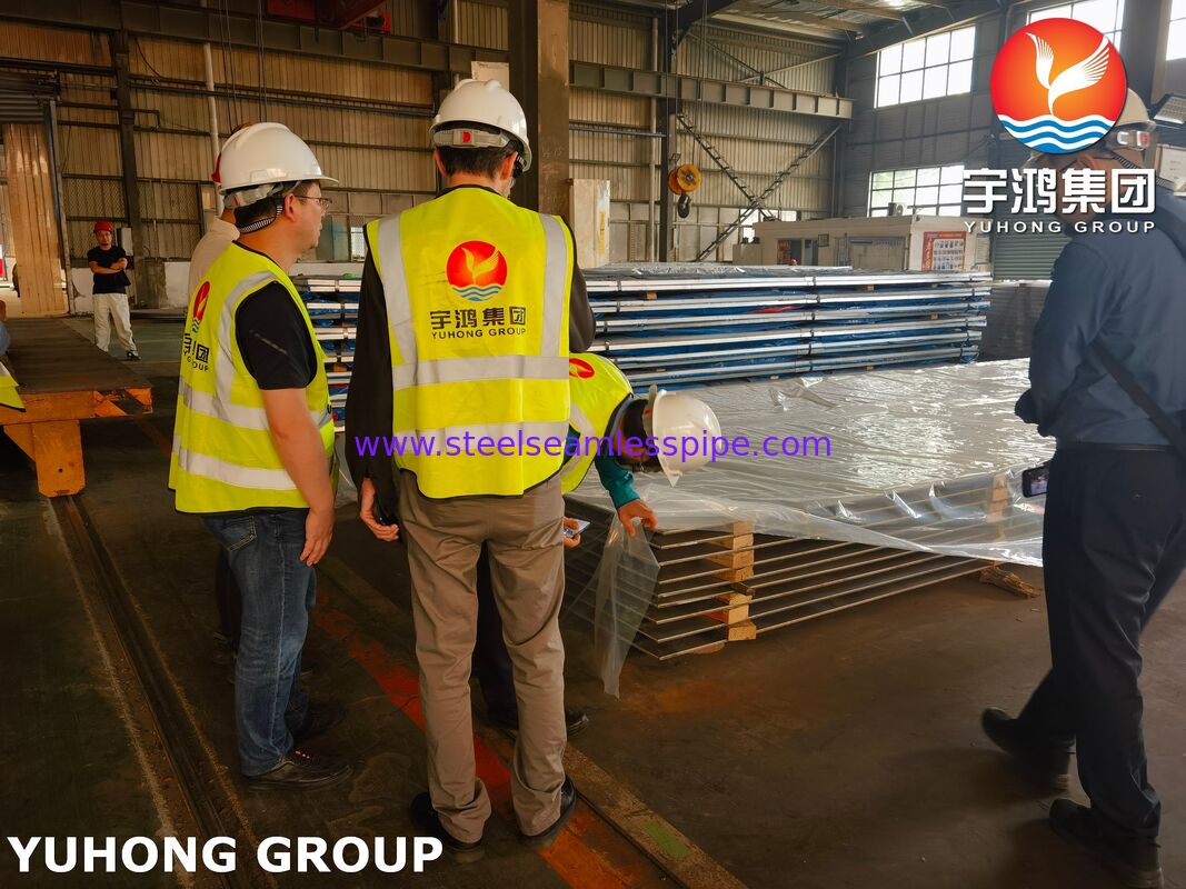 Plaques plaquées en acier au titane, pièces de revêtement SA516 Gr 70 avec composite explosif Gr.2