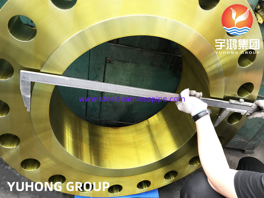 A694 F52 Flange à col de soudure avec protection contre la rouille, acier au carbone et alliage B16.47 Forges résistantes au sulfure d'hydrogène