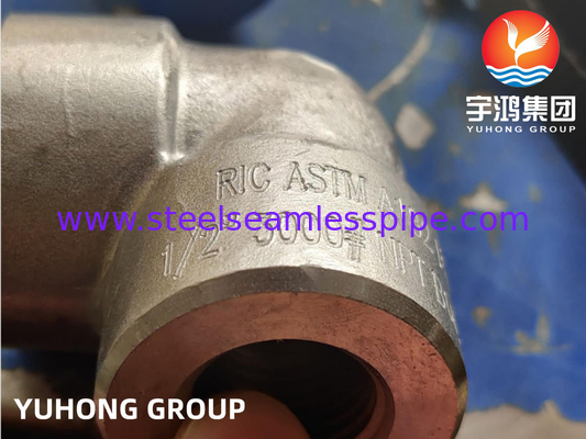 ASTM A182 F53 a forgé le coude 90deg TNP 3000# 1/2 » à 4