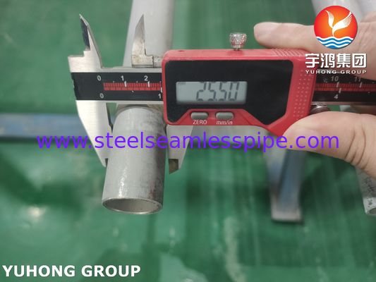 Tubes d'échangeur de chaleur sans soudure en acier inoxydable ASTM A213 TP347