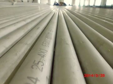 Tubes sans couture d'acier inoxydable d'échangeur de chaleur, EN10216-5, DIN 17456, DIN 17458, D2/T2, D3/T3, D4/T3, D4/T4