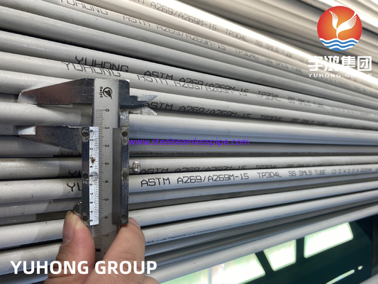 Pipe sans soudure en acier inoxydable pour traitement chimique